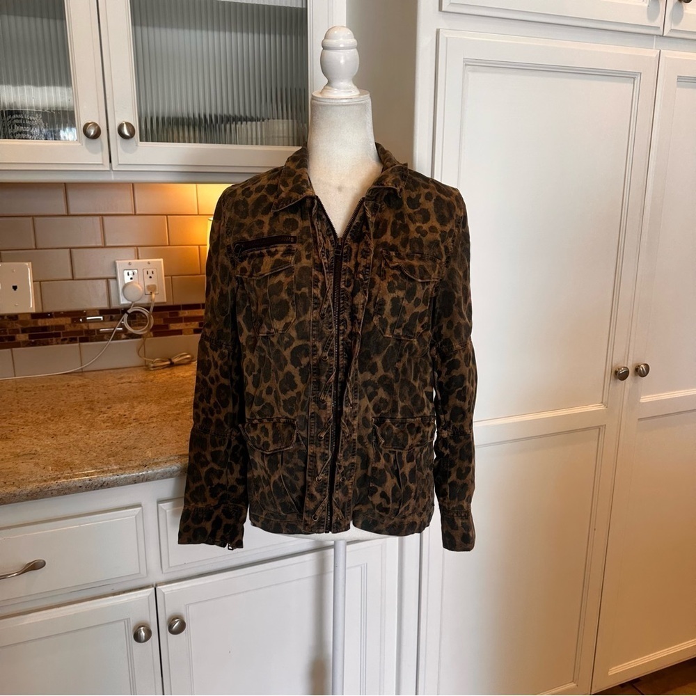 Pam & Gela Leopard Print Utility Jacket from Revolve Size Small